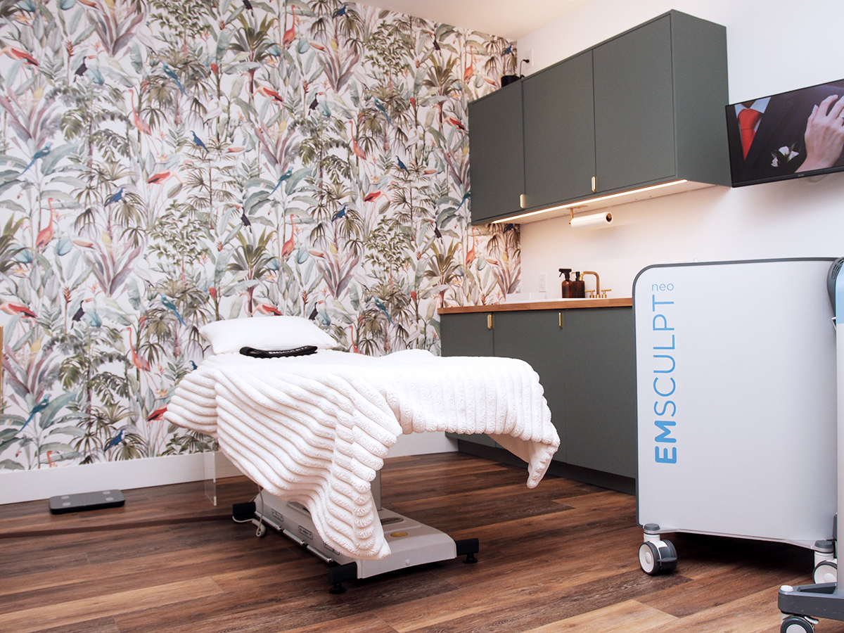 Emsculpt Treatment BODYWELLE Miami Beach